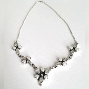 Vintage Boho Elegant Sterling Silver Grey Pearl Crystal Y Floral Necklace